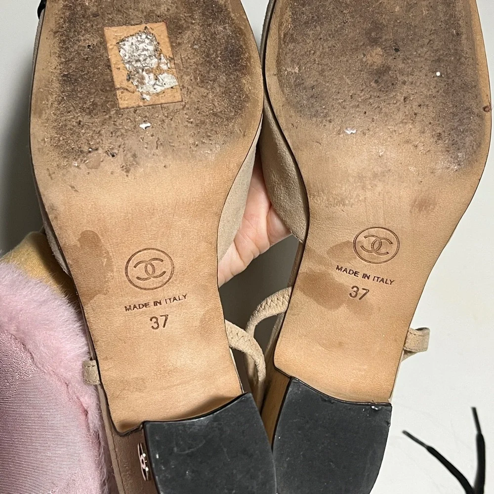 Chanel Beige and Black Women's Shoes slingbacks heels - Picture 7 of 11